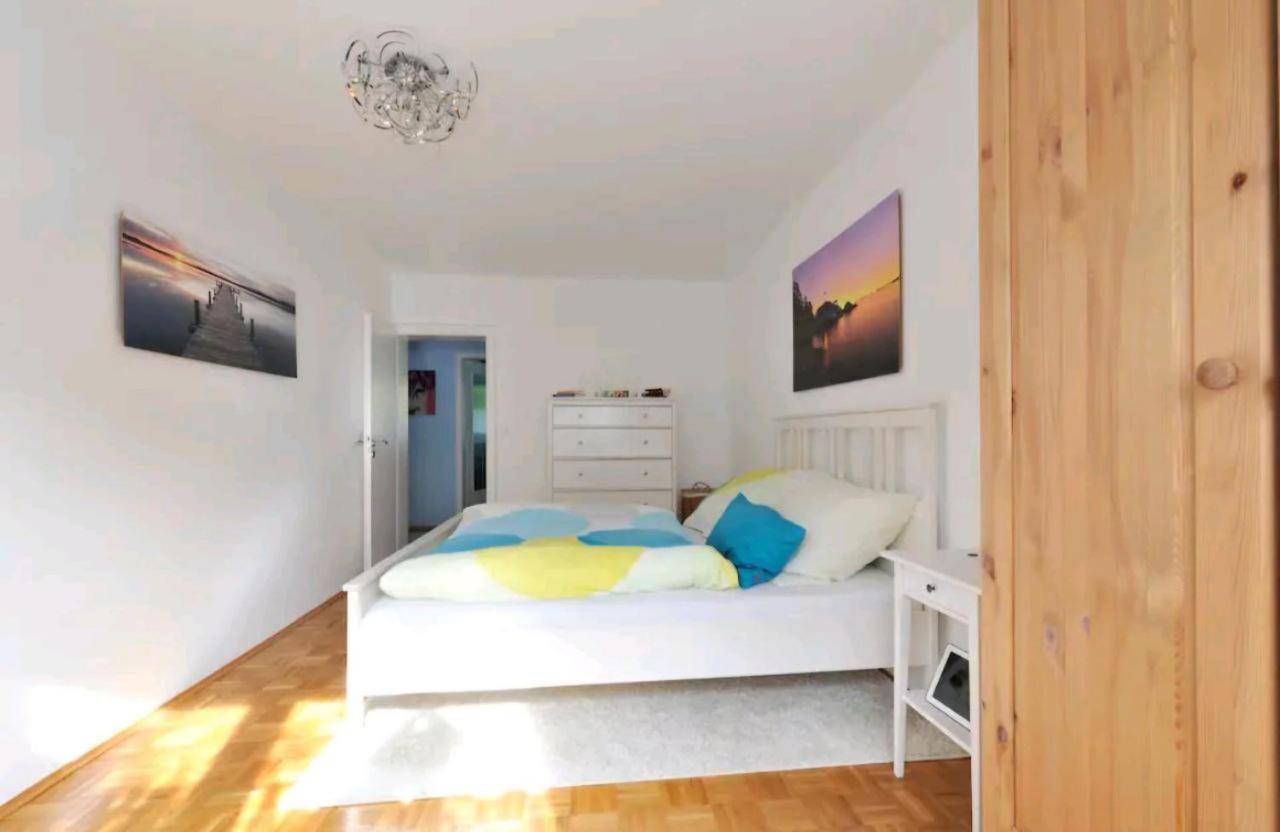 Zimmer Privatunterkunft *